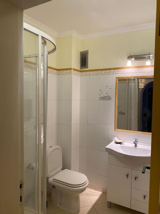 Charming Two Bedroom Apartment Карвоейру Екстер'єр фото